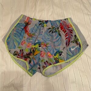 Nike dri-fit floral shorts. Size xl